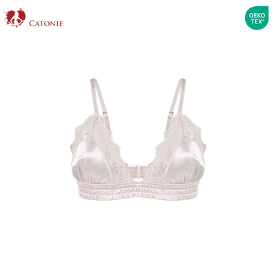 What lace lingerie works for a romantic date? What lace lingerie works for a romantic date?